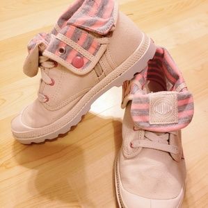 NWOT Palladium boots